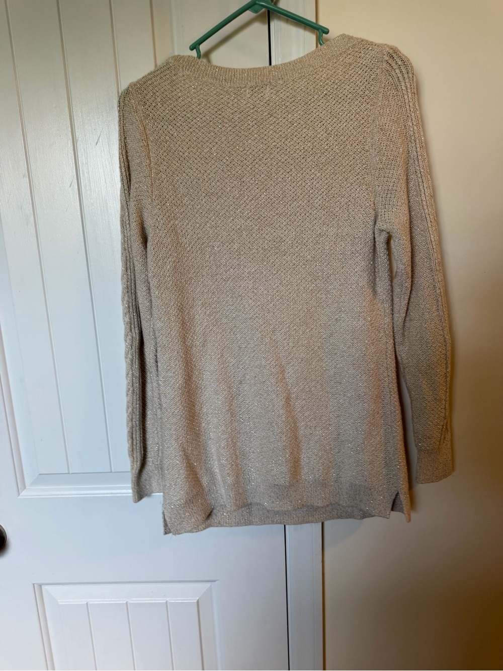 Crown & Ivy Petite Cable Knit Metallic Sweater Beige Gold Shimmer PM - Picture 4 of 11